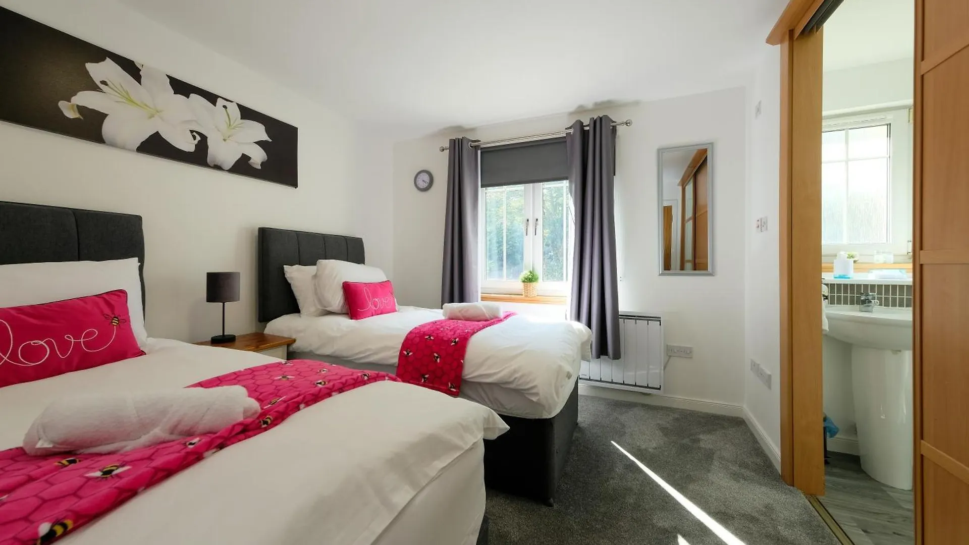 Apartment Super Prime Train Station Inverkeithing By Tba United Kingdom