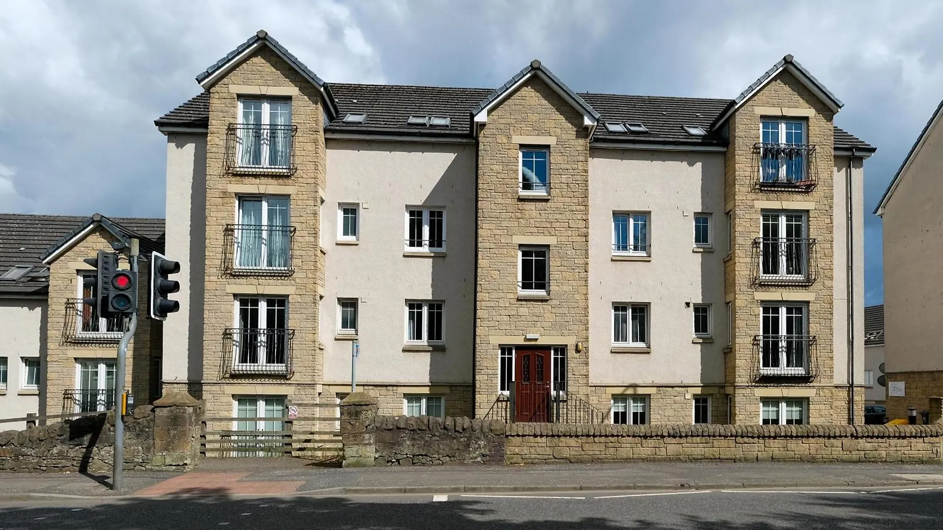 Apartment Super Prime Train Station Inverkeithing By Tba United Kingdom